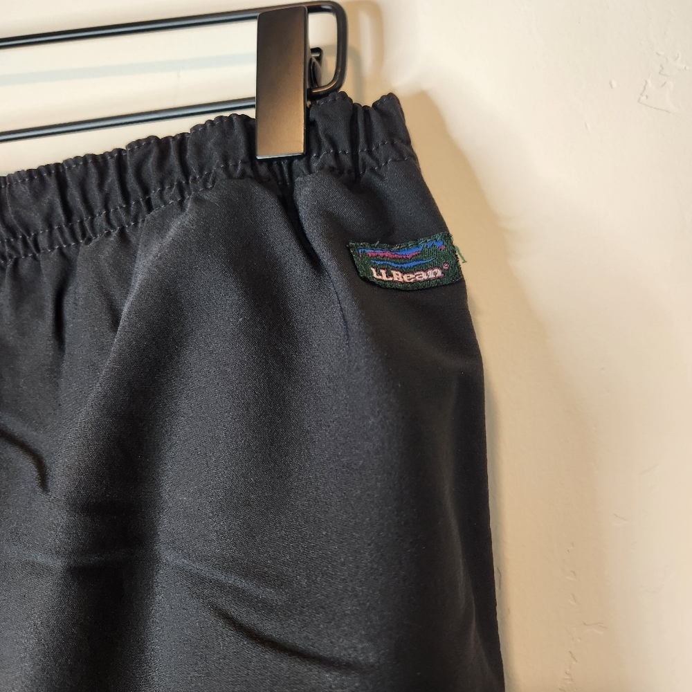 L.L. Bean Hiking Outdoor Pants - Picture 3 of 11